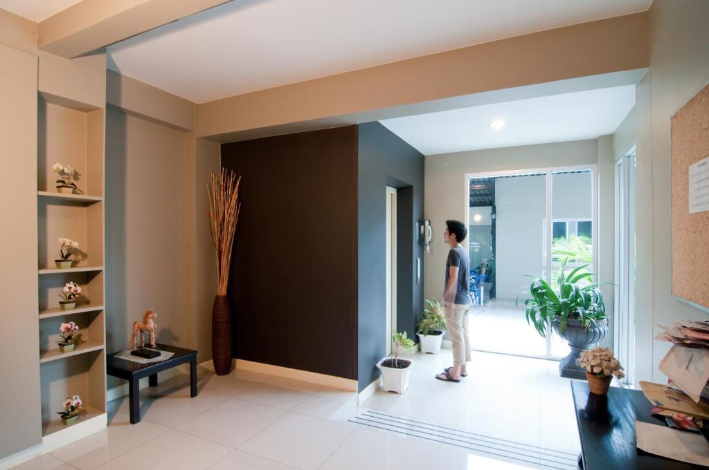 Ploen Pattaya Residence By Tolani Екстериор снимка