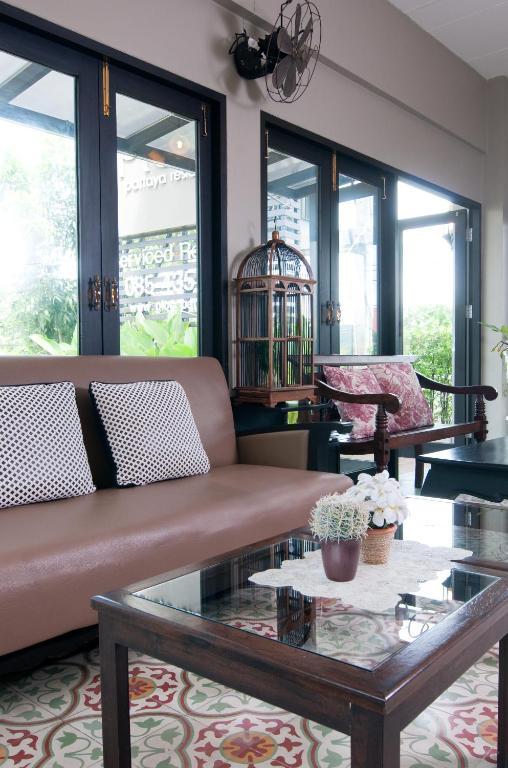 Ploen Pattaya Residence By Tolani Екстериор снимка